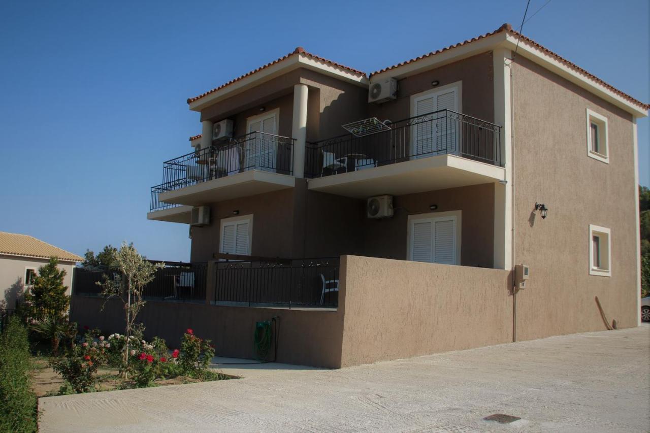 Nikoleta'S Studios Argostoli  Bagian luar foto
