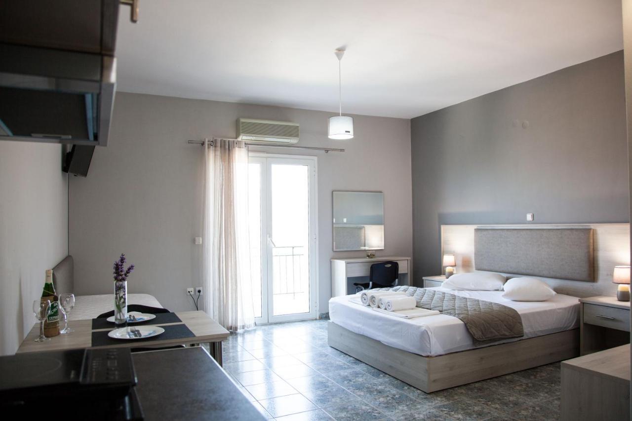 Nikoleta'S Studios Argostoli  Bagian luar foto